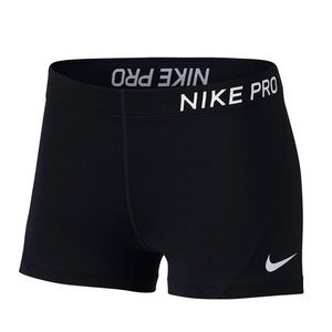 Nike women’s pro short black